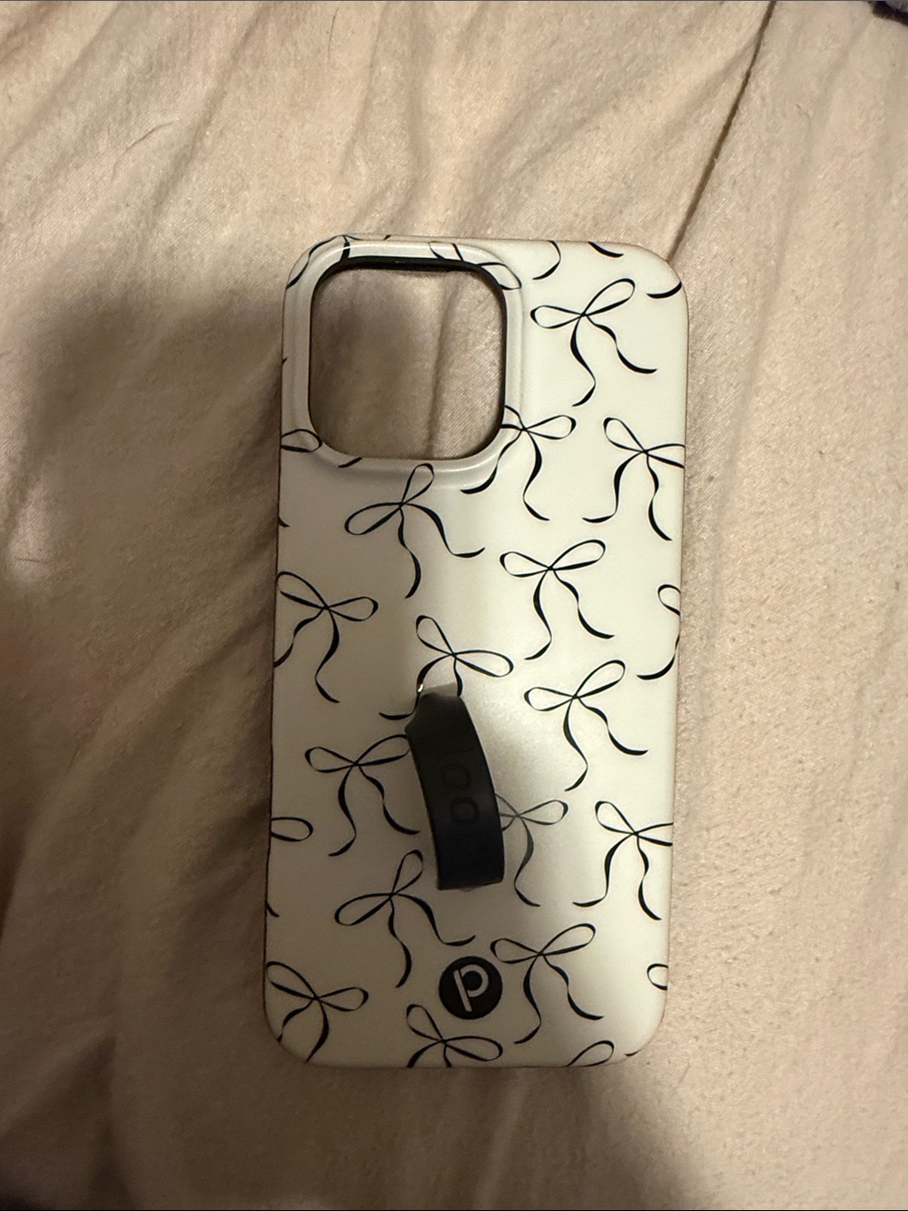 iPhone 16 pro max Phone Case with Bow Pattern and Black Grip - White